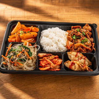 Deluxe Dorsirak Combo Meal Box