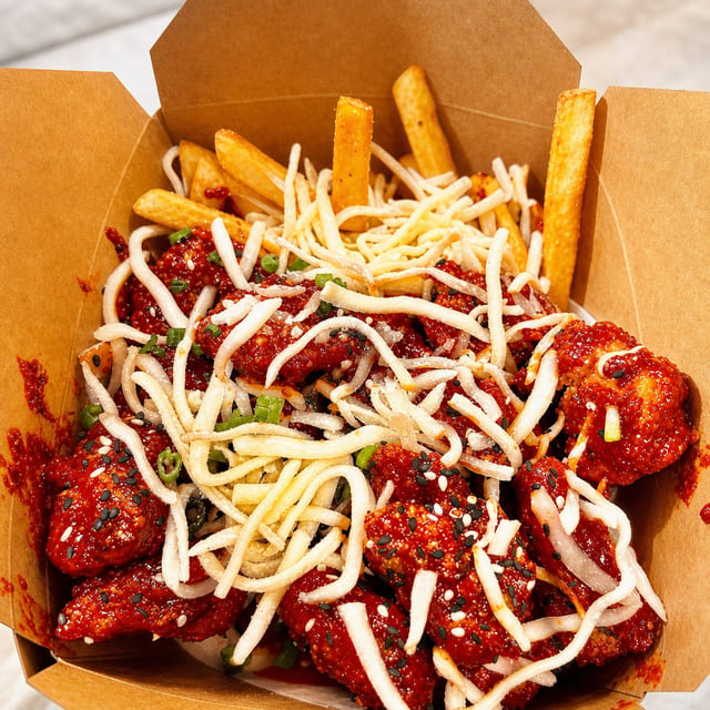 #7a Fried K-Chicken Box.